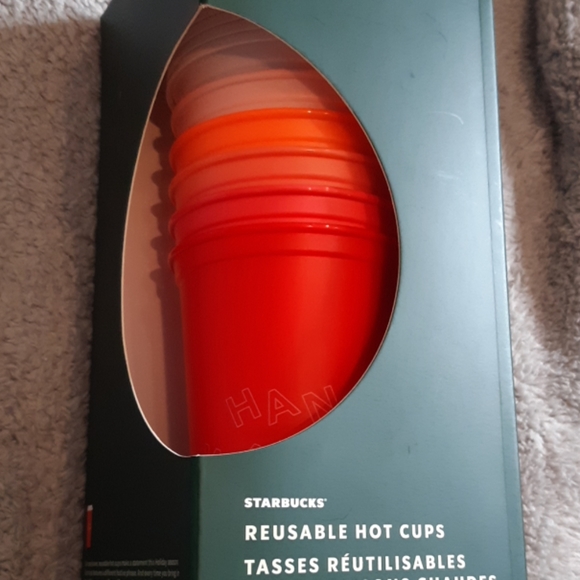 NWT Starbucks Holiday 2019 Rare Reusable Hot Cups - Picture 2 of 8